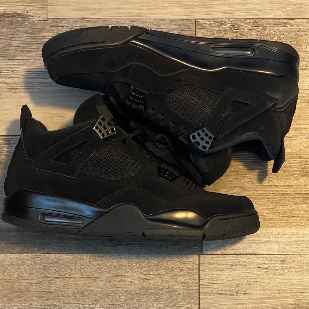 Used Jordan Black Cat 4s , negotiable price